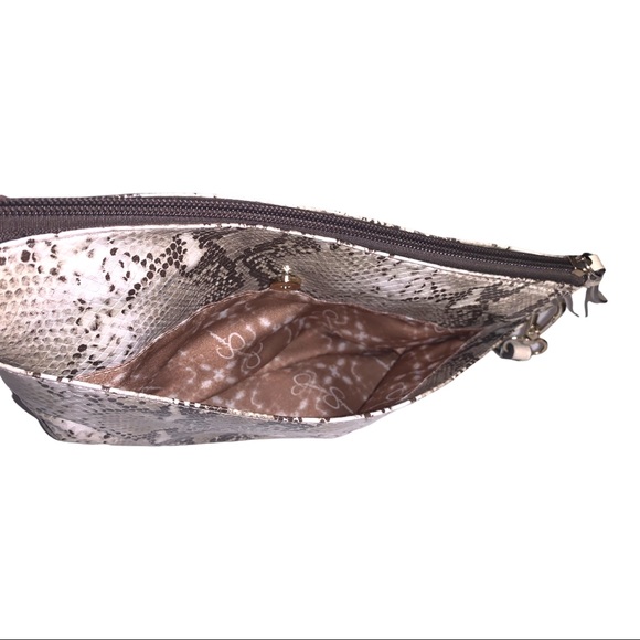 Jessica Simpson Faux Leather Python Snake Skin Soft Clutch Zipper Purse - Picture 4 of 12